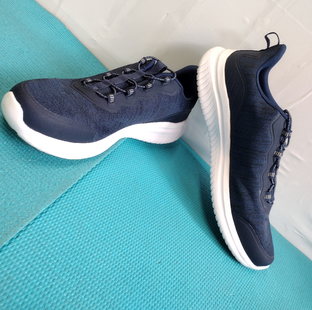 Men's Athletic Works Lightweight Slip On Sneakers Blue Size 12